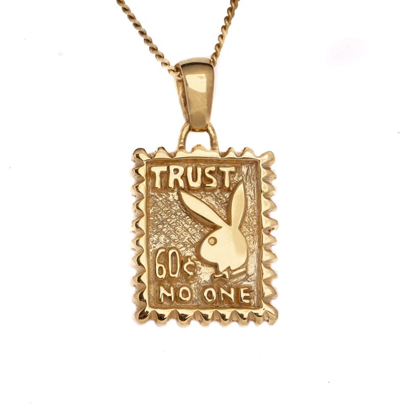 Bijoux Playboy Trust No One Necklace Homme Doré | RMHESIB-95